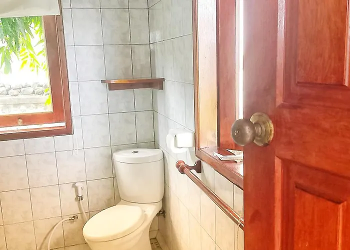 Hotel Batu Belah And Restaurant Data